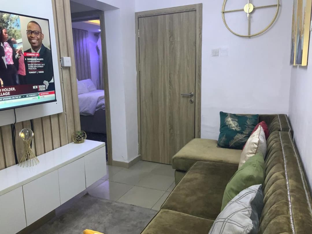 Room 3 - Image 1